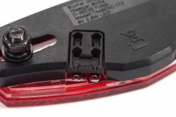 RFR Feu Arrière De Porte-bagages Dynamo TOUR -Pas Cher Vélos Magasin RFR Dynamo TOUR Gepacktragerrucklicht 14310 c